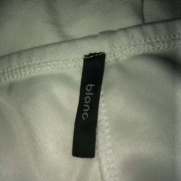 Like New Dress by Blanc Small - Picture 3 of 3